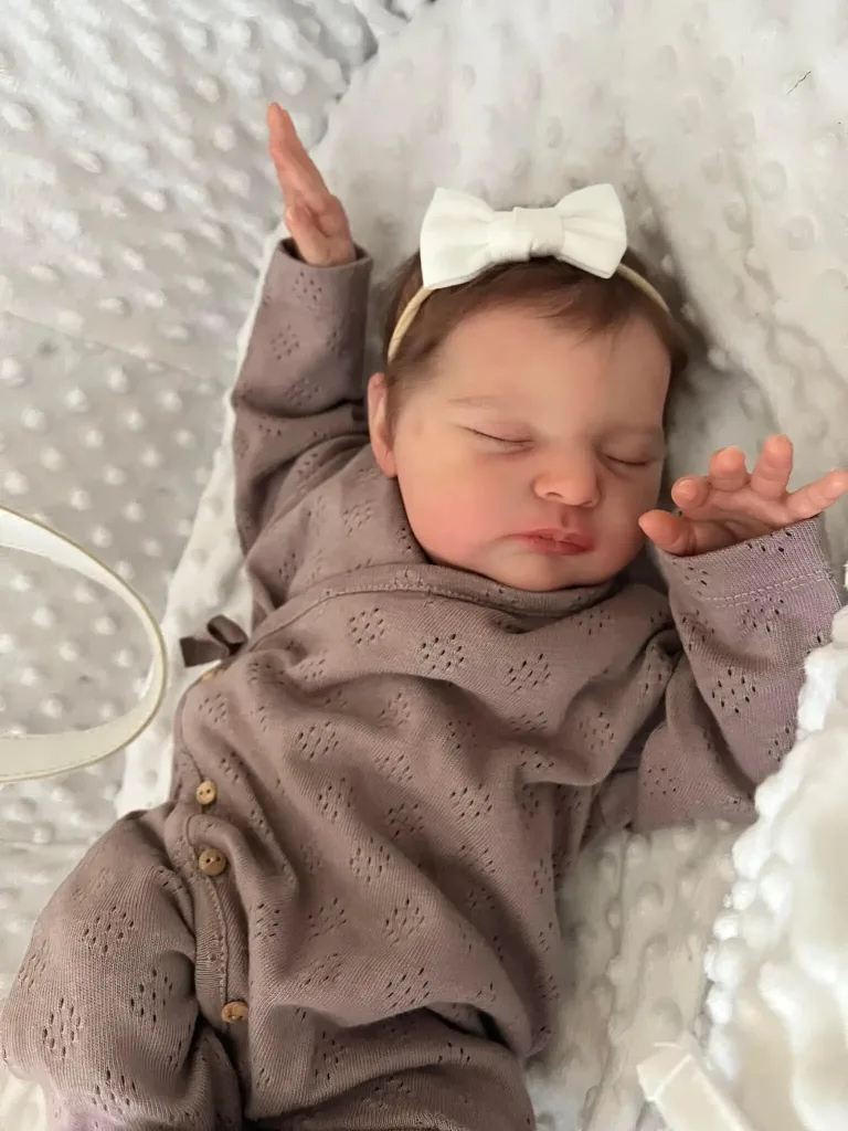 Bébé Reborn Fille - Marina