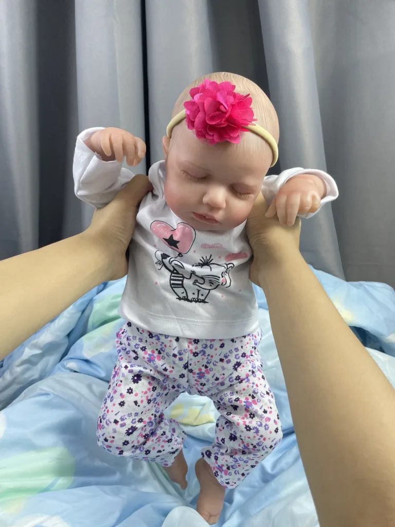 Bébé Reborn Fille - Ombelline